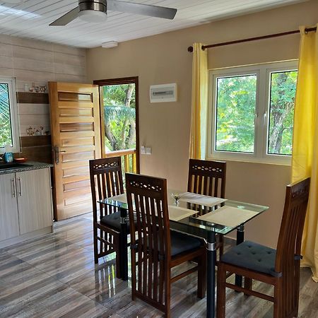 Chloe'S Cottage Self-Catering La Digue Exterior photo