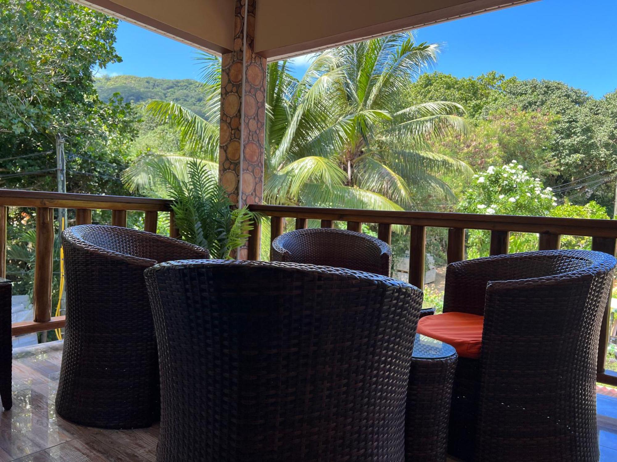 Chloe'S Cottage Self-Catering La Digue Exterior photo