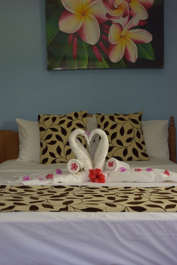 Chloe'S Cottage Self-Catering La Digue Exterior photo